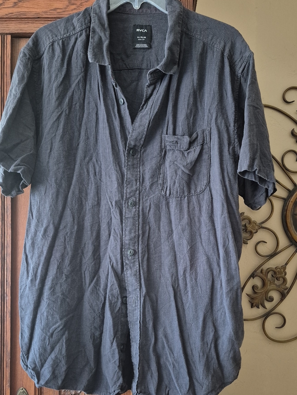 RVCA Men's Linen Blend Button-Down Shirt